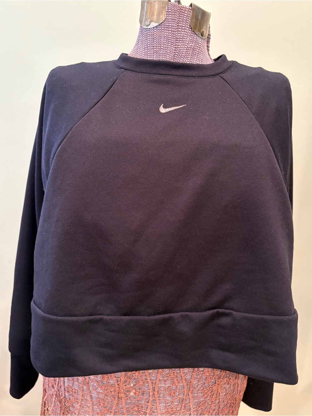 Nike Dry Fit Cropped Sweatshirt Med